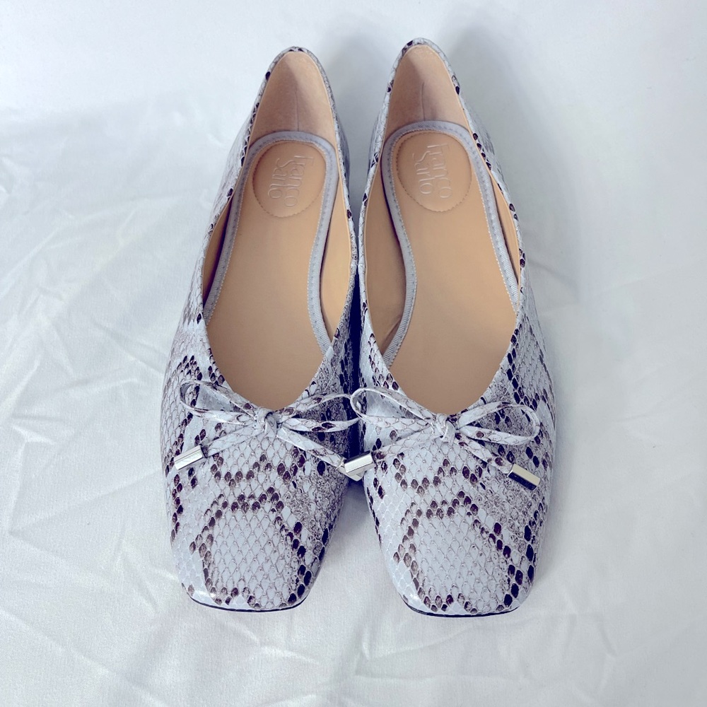 FRANCO SARTO Square Light Blue Faux Snake Skin 9.5
